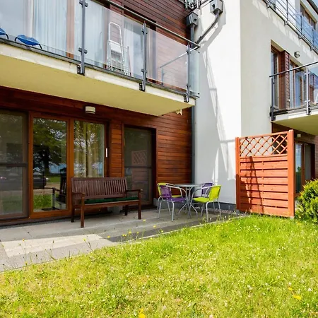 Apartment Zatoka Pucka - Wakacyjny Z Ogrodkiem By Renters *