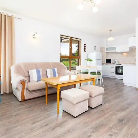 Apartment Zatoka Pucka - Wakacyjny Z Ogrodkiem By Renters