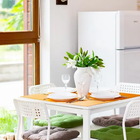 Apartment Zatoka Pucka - Wakacyjny Z Ogrodkiem By Renters *